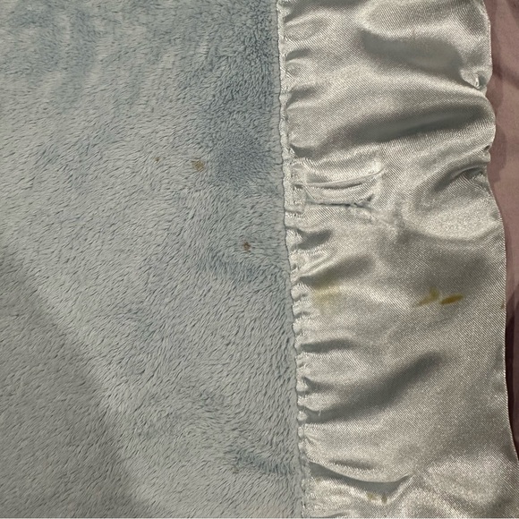 Bundle of 3 Baby Blankets: Little Giraffe, HB and Bunnies By The Bay - Picture 14 of 16